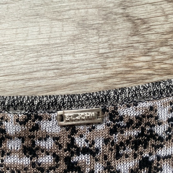 ST JOHN Knit Tank - Picture 4 of 4